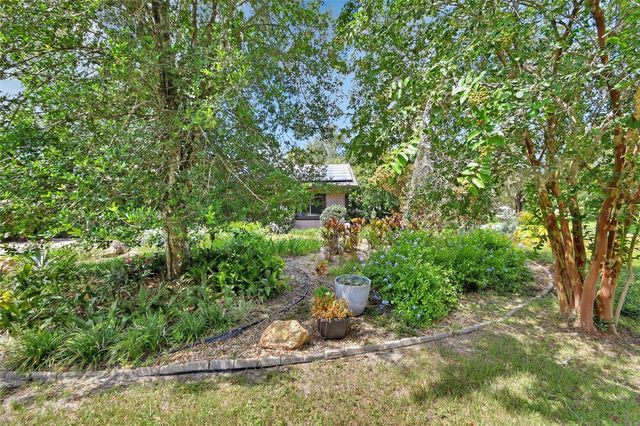 890 LANCASTER ROAD, Deland, FL 32720