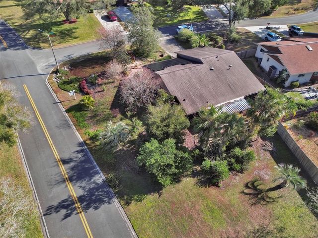 890 LANCASTER ROAD, Deland, FL 32720