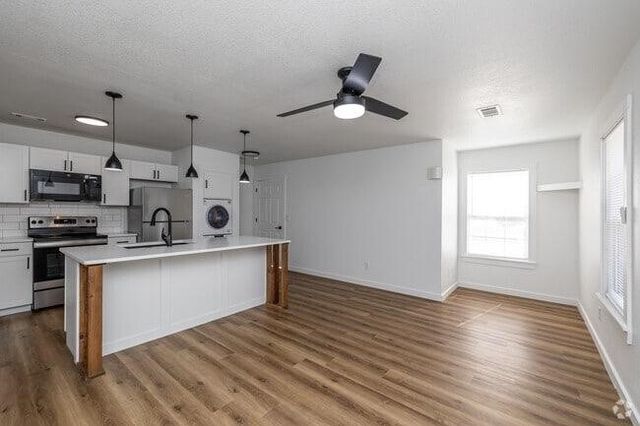 610 SE Moberly Lane 3, Bentonville, AR 72712