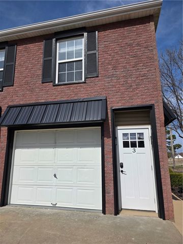 610 SE Moberly Lane 3, Bentonville, AR 72712