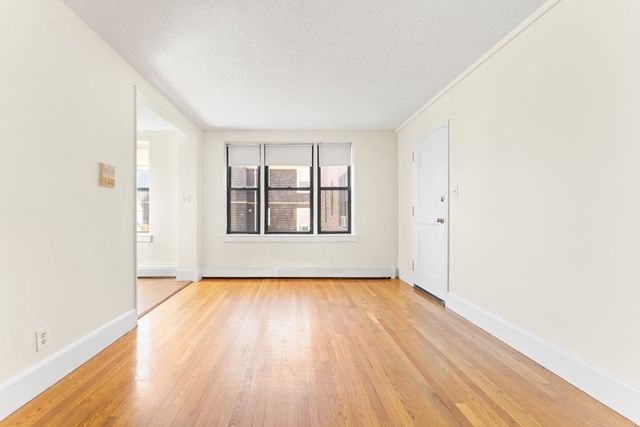 11 Victory Road 32, Boston, MA 02122