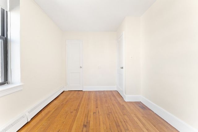 11 Victory Road 32, Boston, MA 02122