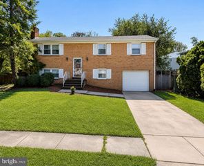 5203 LARWIN TER, Temple Hills, MD 20748