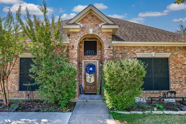 2424 Jolinda Lane, Whitesboro, TX 76273