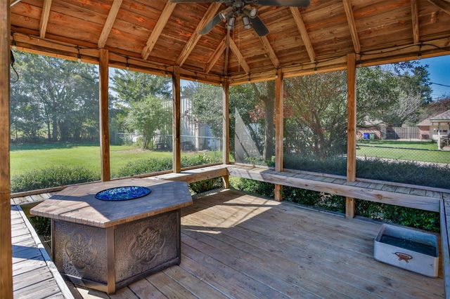 2424 Jolinda Lane, Whitesboro, TX 76273