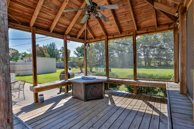 2424 Jolinda Lane, Whitesboro, TX 76273