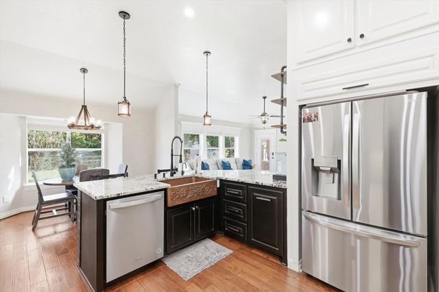 113 Candlelite Trail, Heath, TX 75032