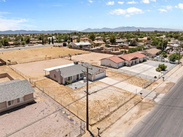 18047 Yucca St, Hesperia, CA 92345