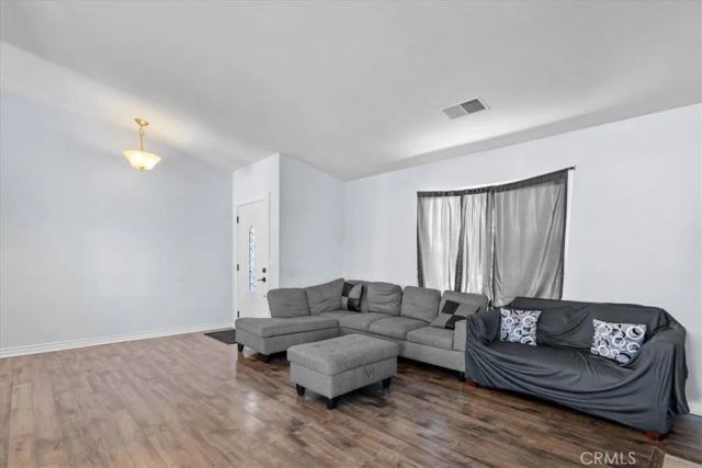 18047 Yucca St, Hesperia, CA 92345