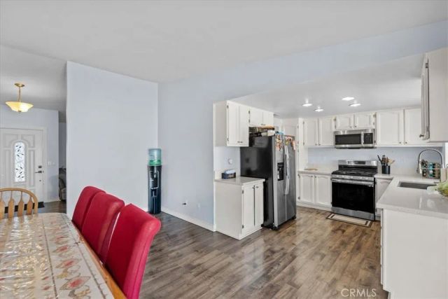 18047 Yucca St, Hesperia, CA 92345