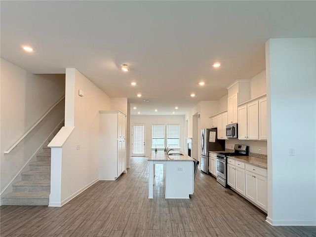 711 Cordele Lane, Sugar Hill, GA 30518