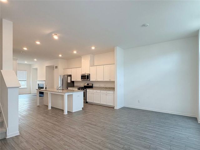 711 Cordele Lane, Sugar Hill, GA 30518
