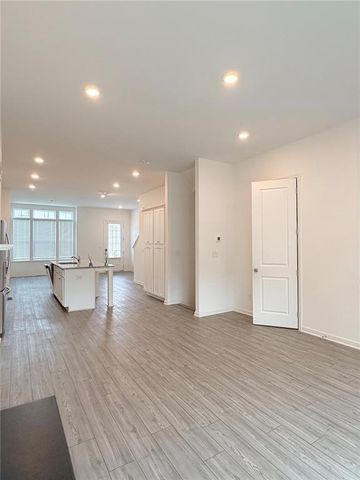 711 Cordele Lane, Sugar Hill, GA 30518