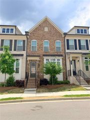711 Cordele Lane, Sugar Hill, GA 30518