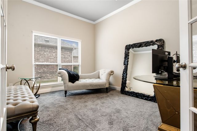 208 Burberry Drive, Grand Prairie, TX 75052