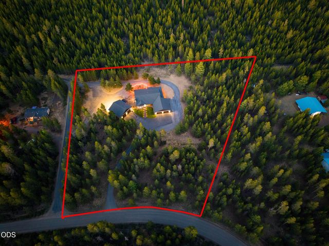 15533 Emerald Drive, La Pine, OR 97739