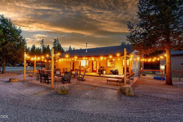 15533 Emerald Drive, La Pine, OR 97739