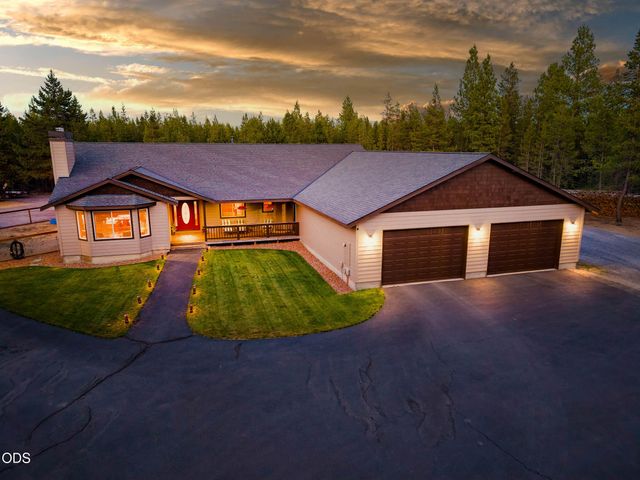 15533 Emerald Drive, La Pine, OR 97739