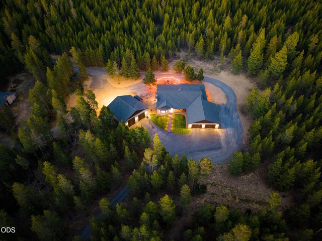 15533 Emerald Drive, La Pine, OR 97739