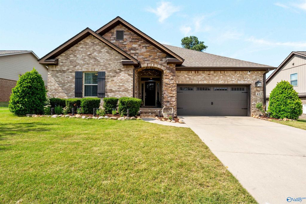 423 Fern Terrace Drive, Madison, AL 35757