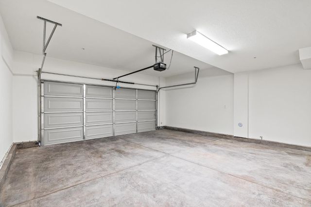 947 Woodside, Redwood City, CA 94061