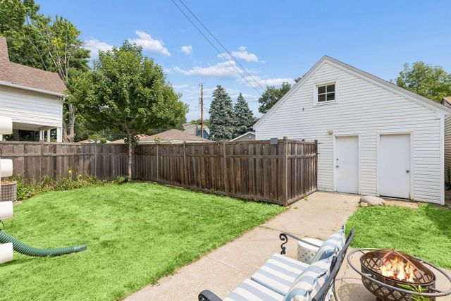 1519 Adams Street NE, Minneapolis, MN 55413