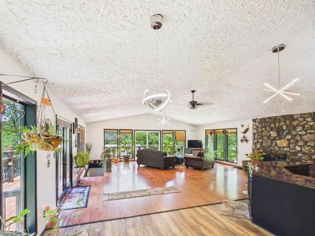 44469 State Hwy Am, Cabool, MO 65689