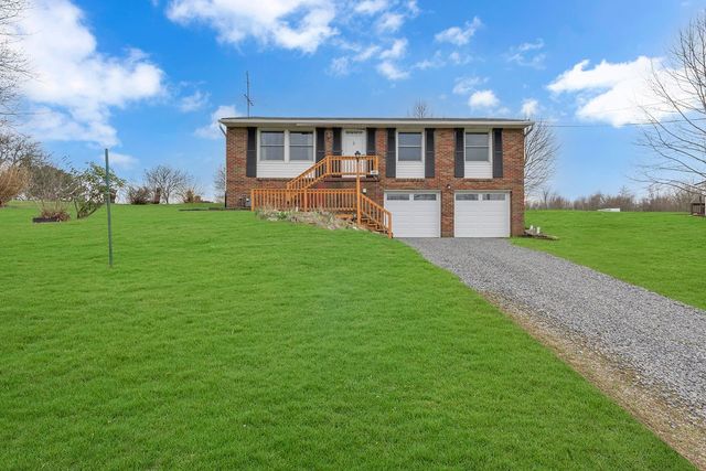 107 Goehring Ln, North Sewickley Twp, PA 15010
