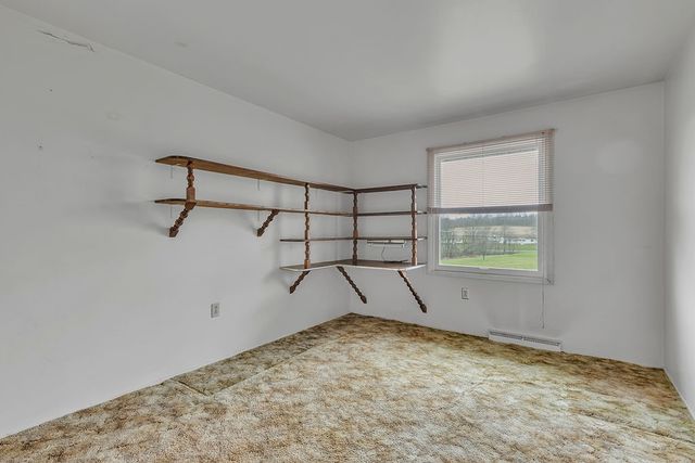 107 Goehring Ln, North Sewickley Twp, PA 15010