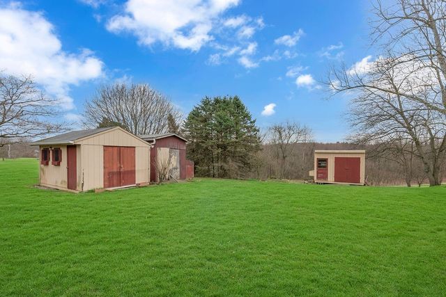 107 Goehring Ln, North Sewickley Twp, PA 15010