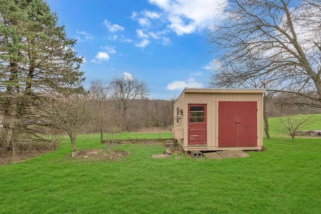 107 Goehring Ln, North Sewickley Twp, PA 15010