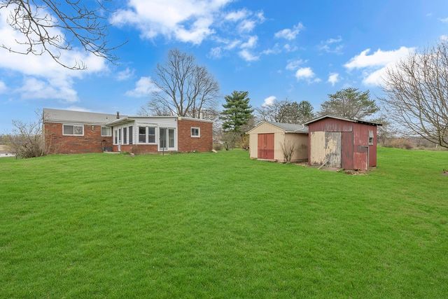 107 Goehring Ln, North Sewickley Twp, PA 15010