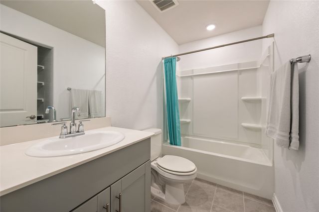 1713 Gold Mine Trail, Aubrey, TX 76227