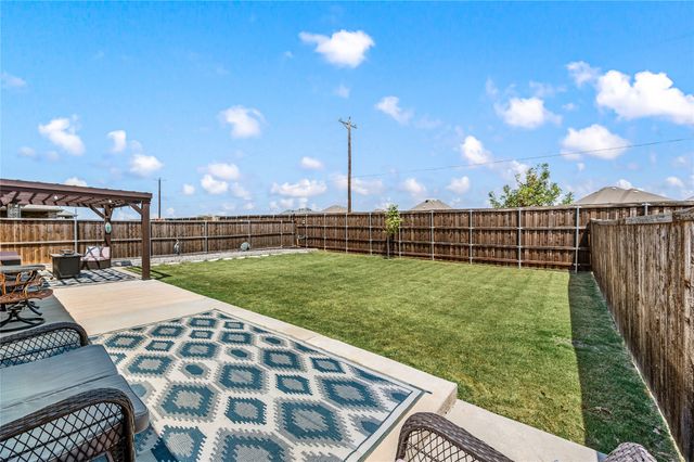 1713 Gold Mine Trail, Aubrey, TX 76227
