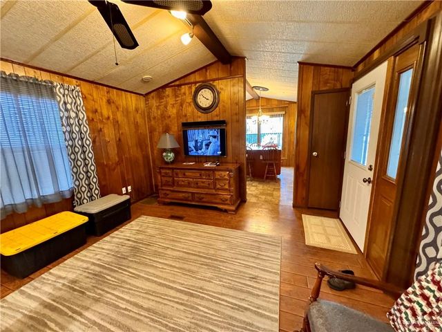 2112 Kelly Street, Mission, TX 78572