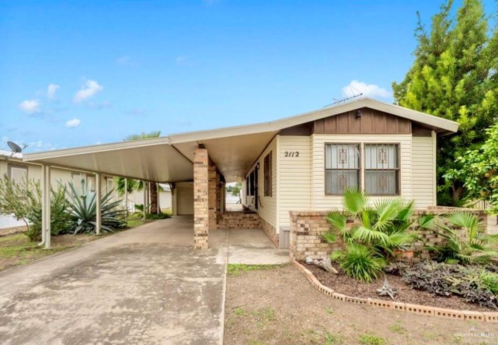 2112 Kelly Street, Mission, TX 78572