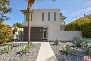 853 21st Street 104, Santa Monica, CA 90403