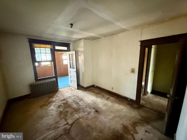 415 FARRAGUT ST NW, Washington, DC 20011