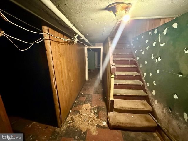 415 FARRAGUT ST NW, Washington, DC 20011