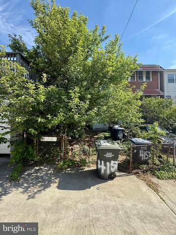 415 FARRAGUT ST NW, Washington, DC 20011