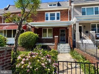 415 FARRAGUT ST NW, Washington, DC 20011