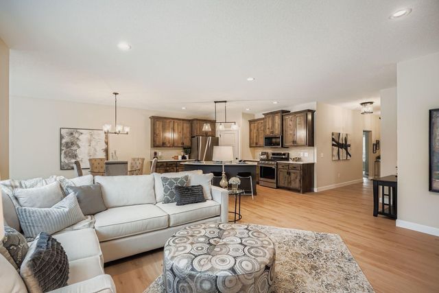 6334 Goodwin Lane, Wyoming, MN 55092