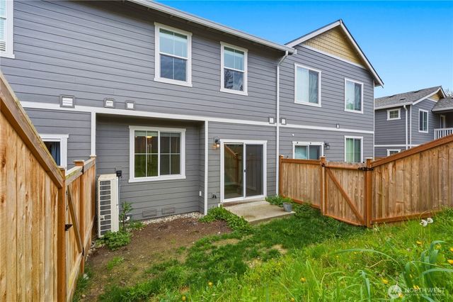 8405 Gilman Way, Arlington, WA 98223