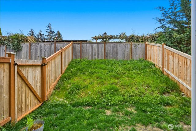 8405 Gilman Way, Arlington, WA 98223