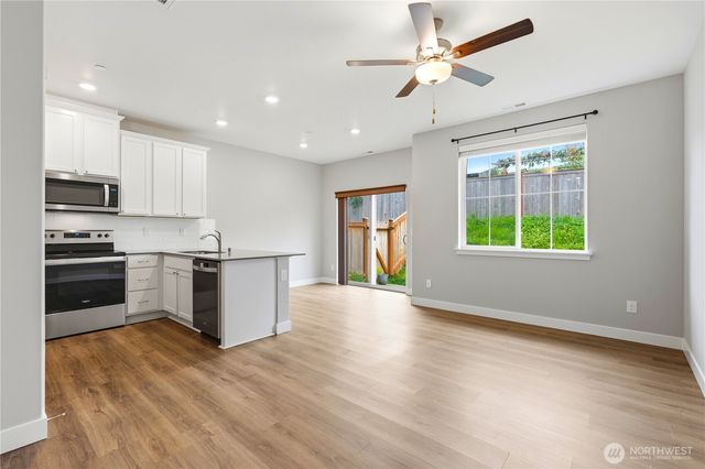 8405 Gilman Way, Arlington, WA 98223
