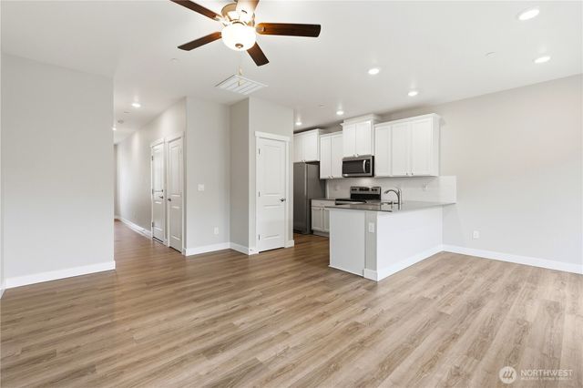 8405 Gilman Way, Arlington, WA 98223
