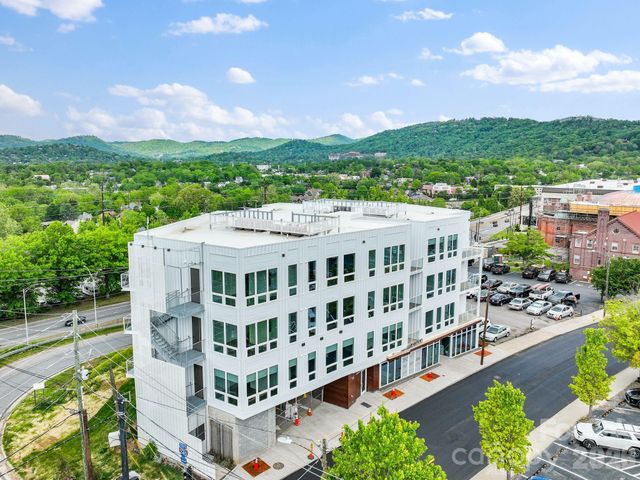 123 Haywood Street 204, Asheville, NC 28801