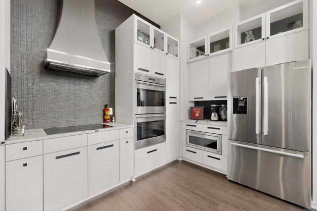 2323 N Houston Street 704, Dallas, TX 75219