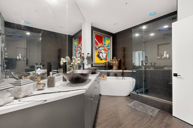 2323 N Houston Street 704, Dallas, TX 75219