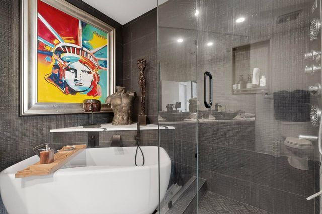 2323 N Houston Street 704, Dallas, TX 75219